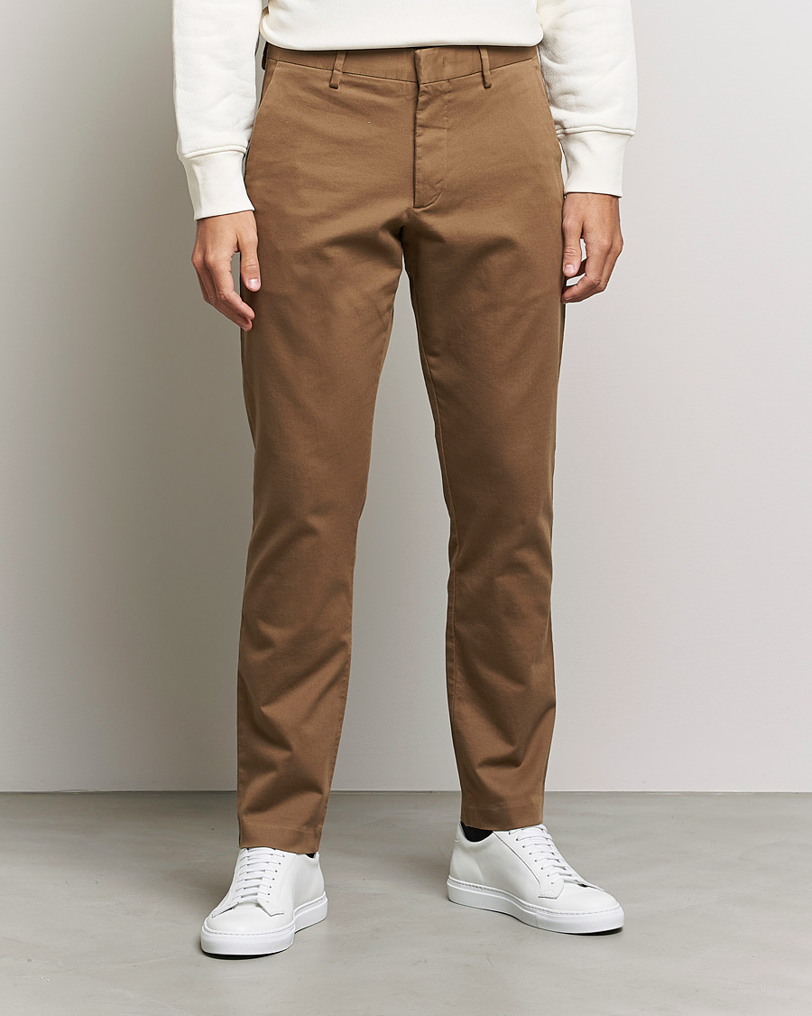 Men | Trousers | NN07 | Theo Regular Fit Stretch Chinos Pyramid