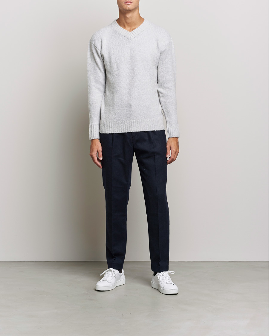 Men |  | NN07 | Grayson Knitted V-Neck Sweater Light Grey