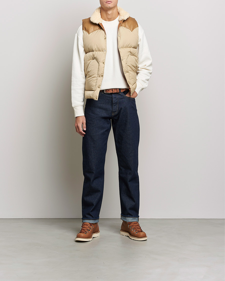 Men | American Heritage | Rocky Mountain Featherbed | Christy Vest Tan