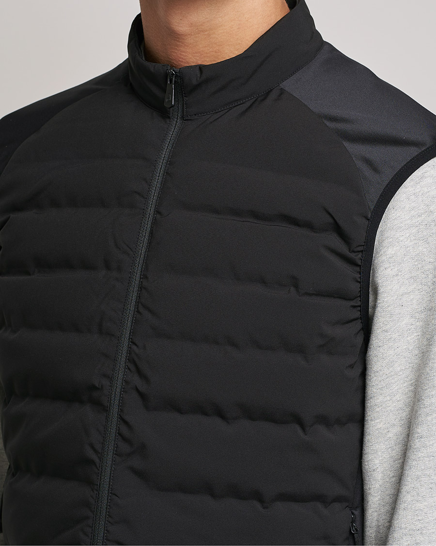 Men | Coats & Jackets | Sail Racing | Race Welded Light Vest Carbon