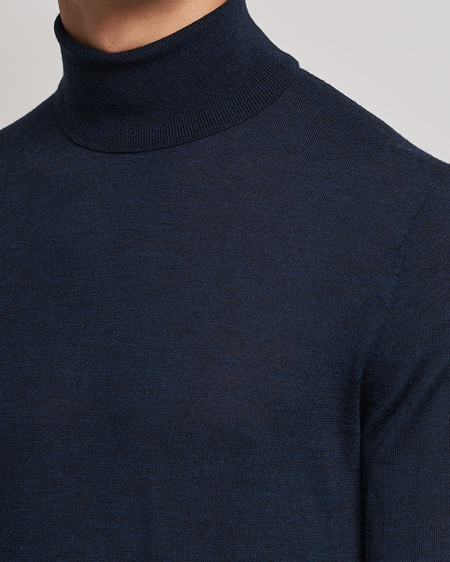Men | Sweaters & Knitwear | Tiger of Sweden | Neville Extra Fine Merino Polo Light Ink