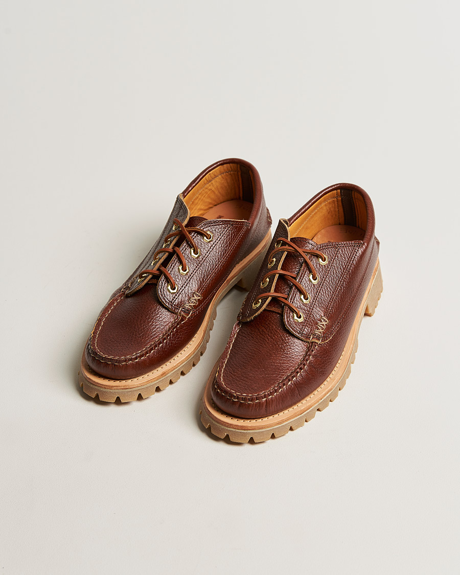 Men | Derby Shoes | Yuketen | Angler Moc Shoe Dark Brown Grain Calf