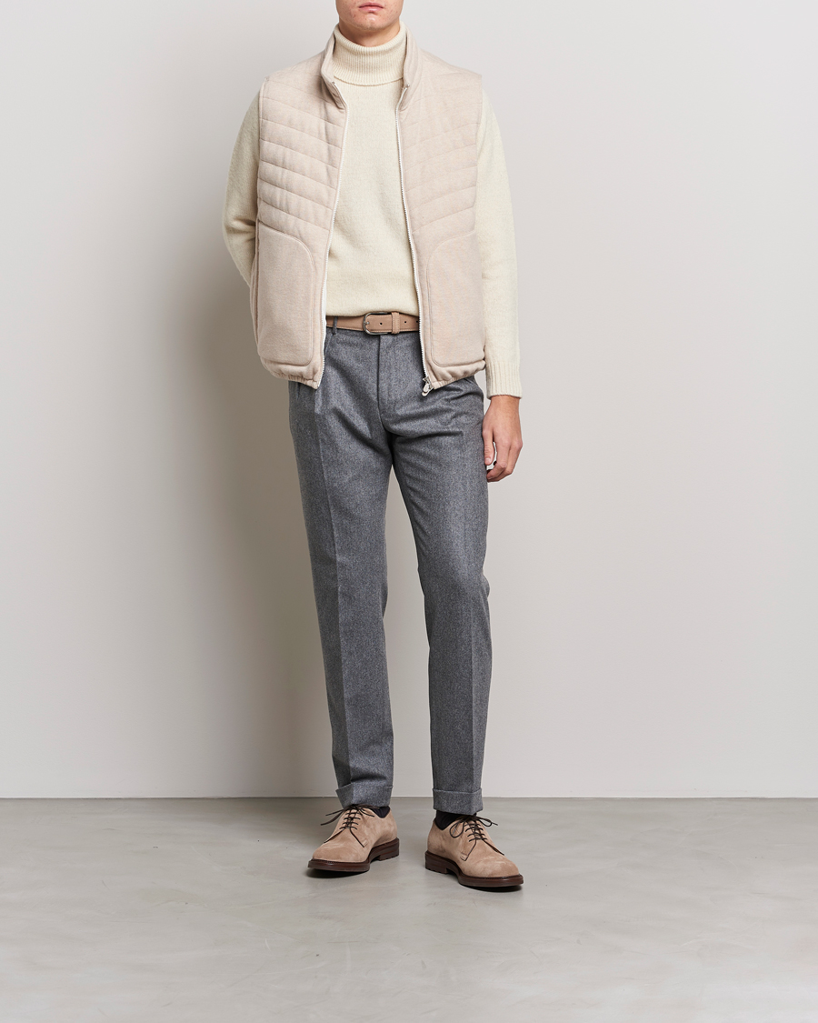 Men | Autumn Jackets | Brunello Cucinelli | Cashmere Quilted Vest Beige