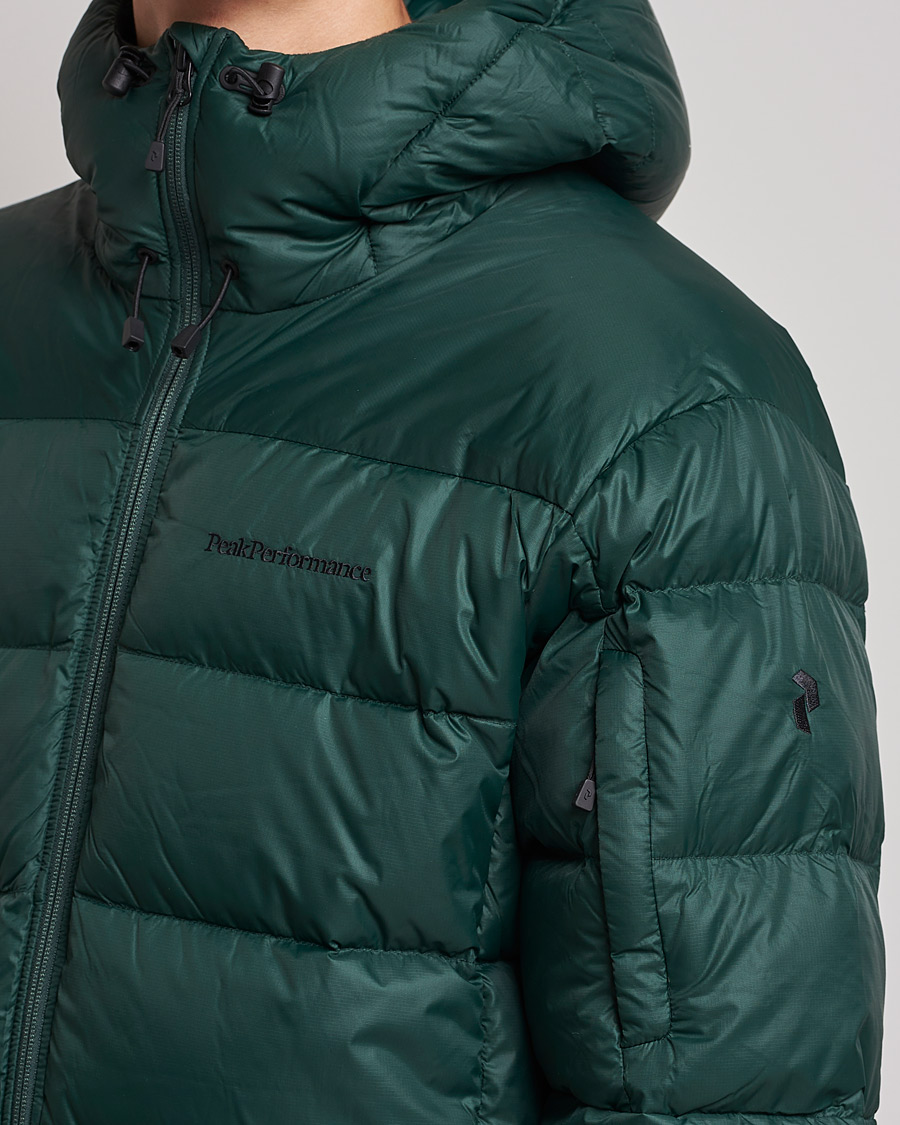 Men | Coats & Jackets | Peak Performance | Frost Down Hooded Jacket Scarab Green