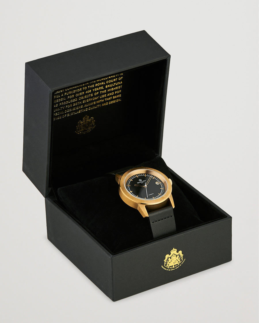 Men | Skultuna 37mm Automatic Brass Black Dail | Skultuna | 37mm Automatic Brass Black Dail