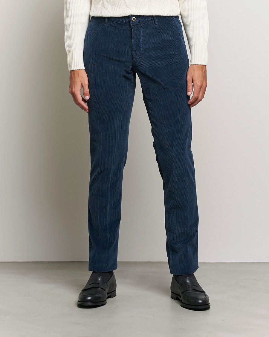Men | Corduroy Trousers | Incotex | Slim Fit Leisure Cord Slacks Dark Blue