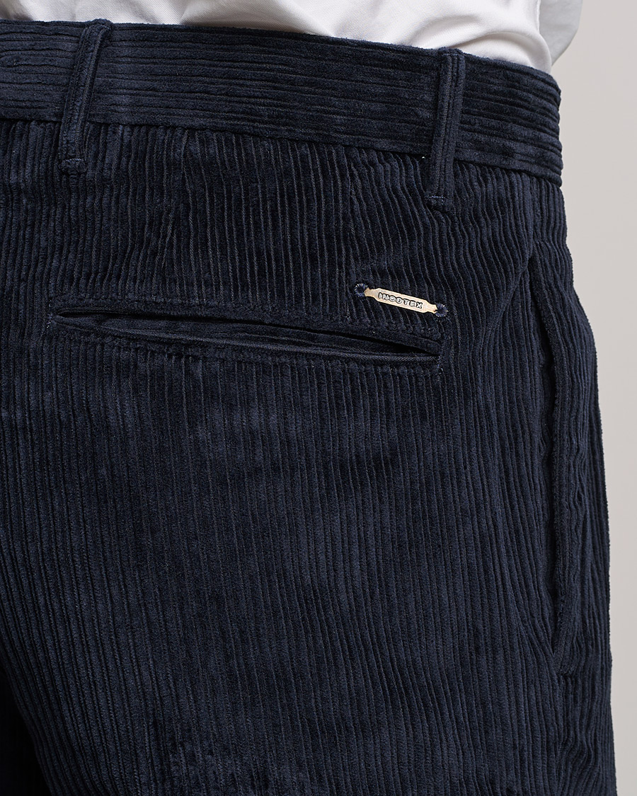 Men | Trousers | Incotex | Regular Fit Heavy Cord Slacks Navy