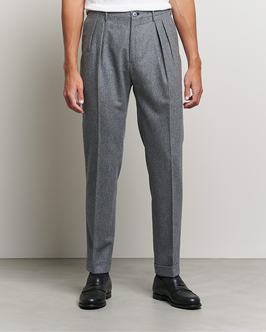 Men | Flannel Trousers | Incotex | Pleated Flannel Trousers Grey Melange