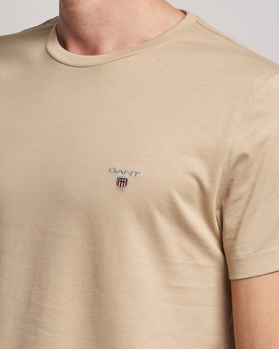 Men | T-Shirts | GANT | The Original T-shirt Hazelwood Beige