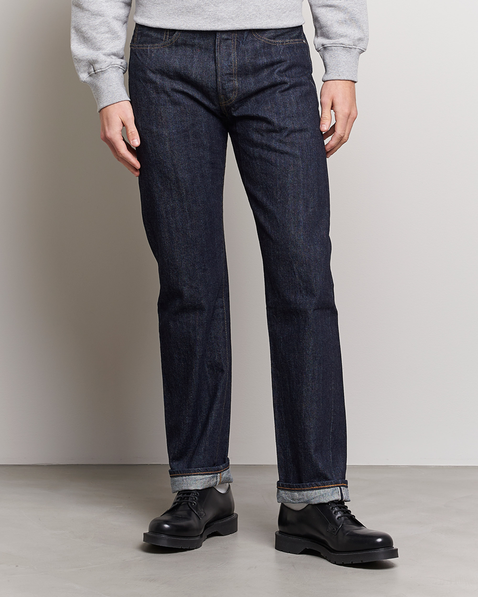 Men | Jeans | Levi's Vintage Clothing | 1947 Straight Slim Fit 501 Selvedge Jeans Fine Struttin