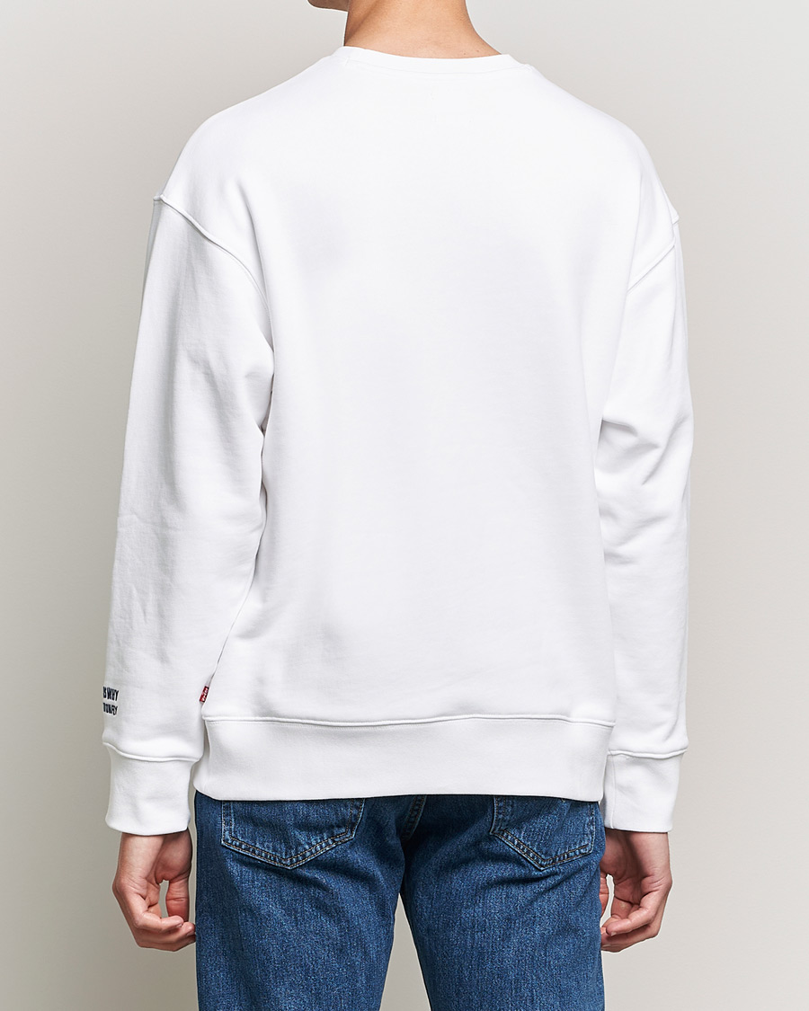 Men | Sweaters & Knitwear | Levi's | Relaxed Graphic 501 Crew Neck Crew White