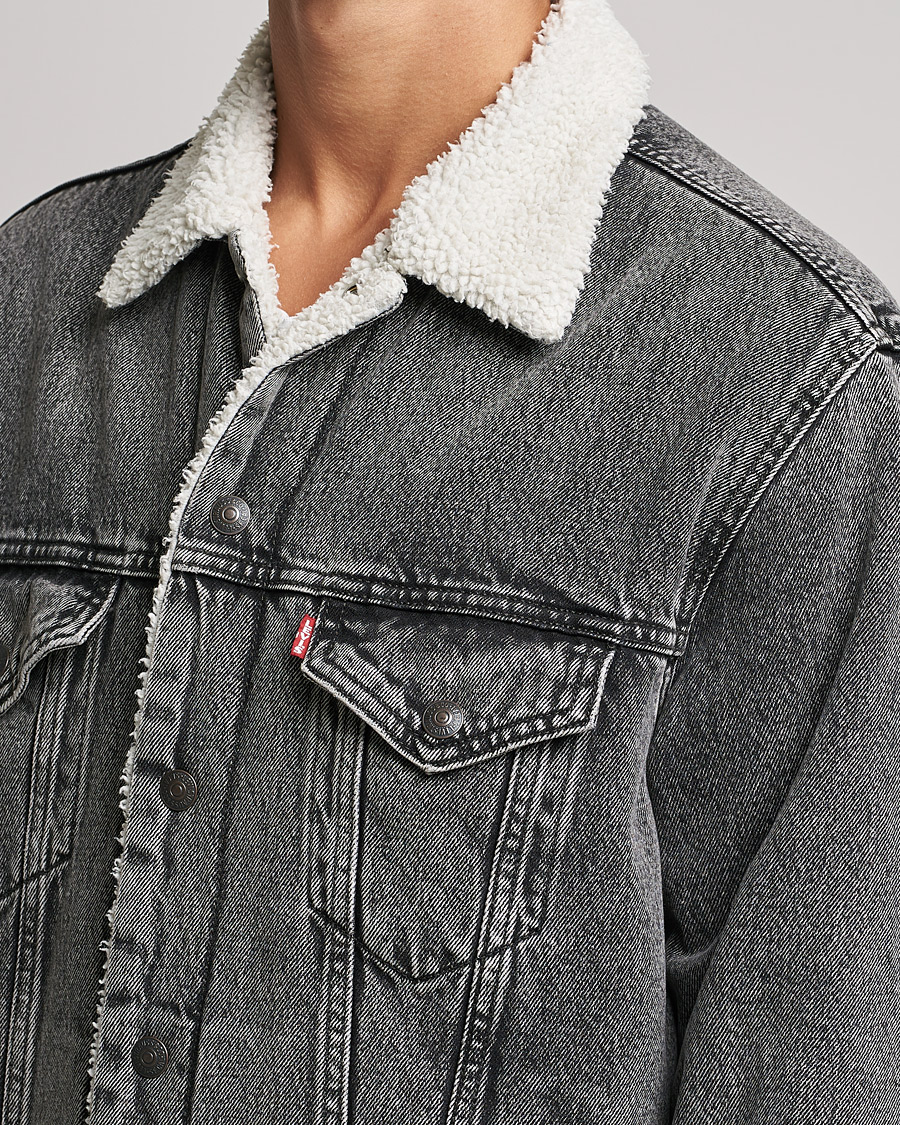 Men | Coats & Jackets | Levi's | Type III Sherpa Trucker Medium Gray