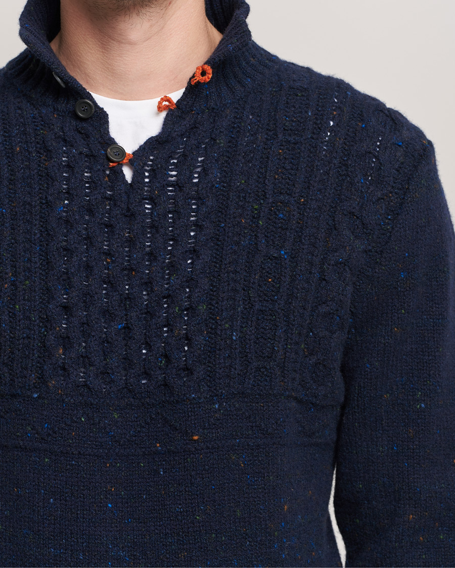Men | Sweaters & Knitwear | Inis Meáin | Wool/Cashmere Máirtín Beag Galánta Button Neck Navy