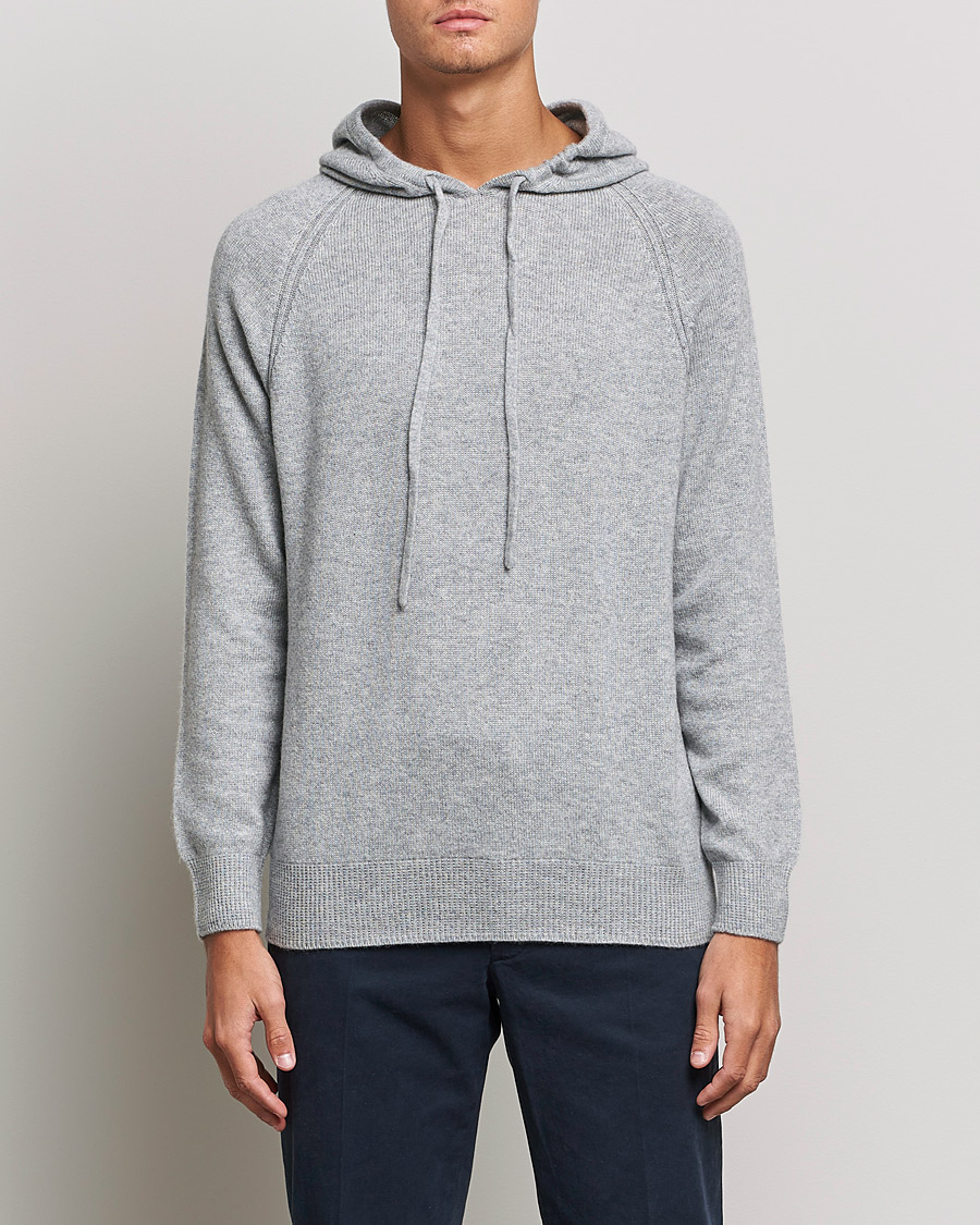 Men | Sweaters & Knitwear | Johnstons of Elgin | Seamless Cashmere Hoodie Silver