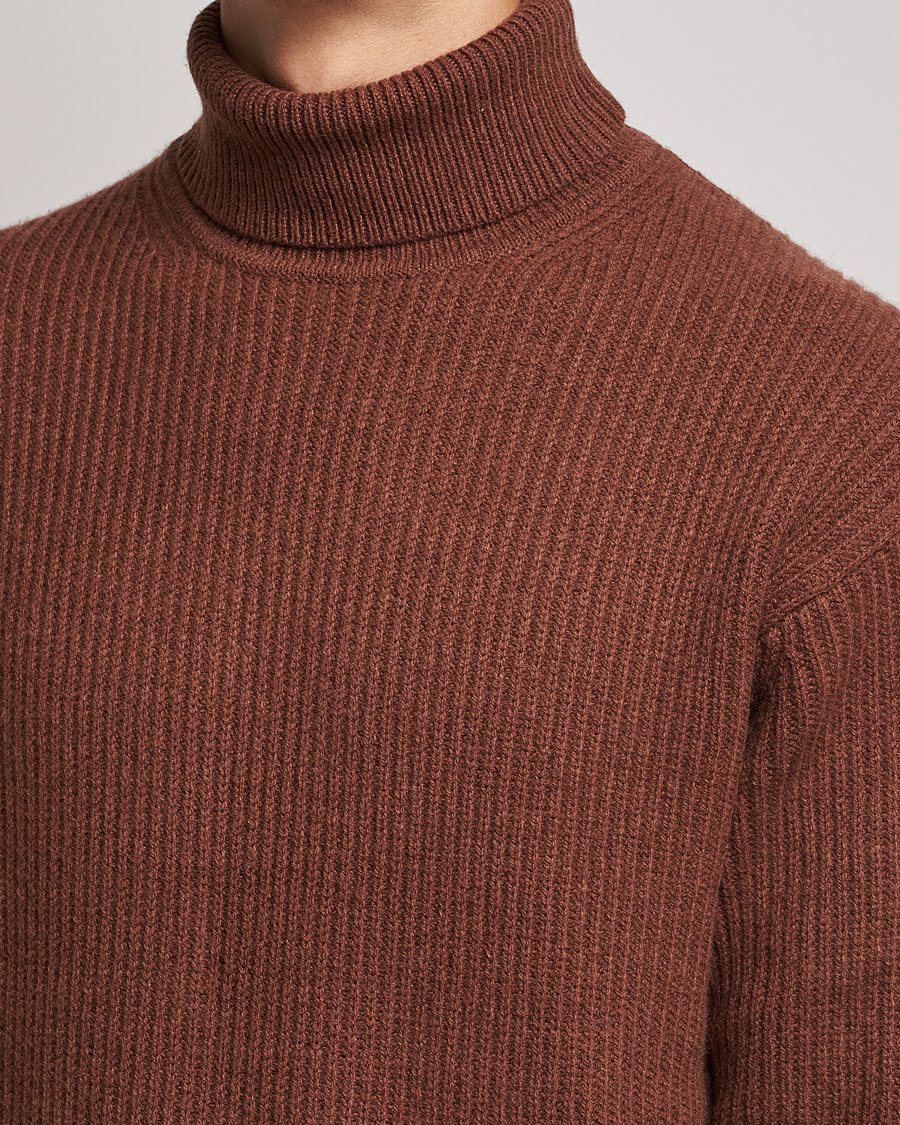 Men | Sweaters & Knitwear | Samsøe Samsøe | Samsøe & Samsøe Logan Heavy Knitted Roll Neck Cappuccino