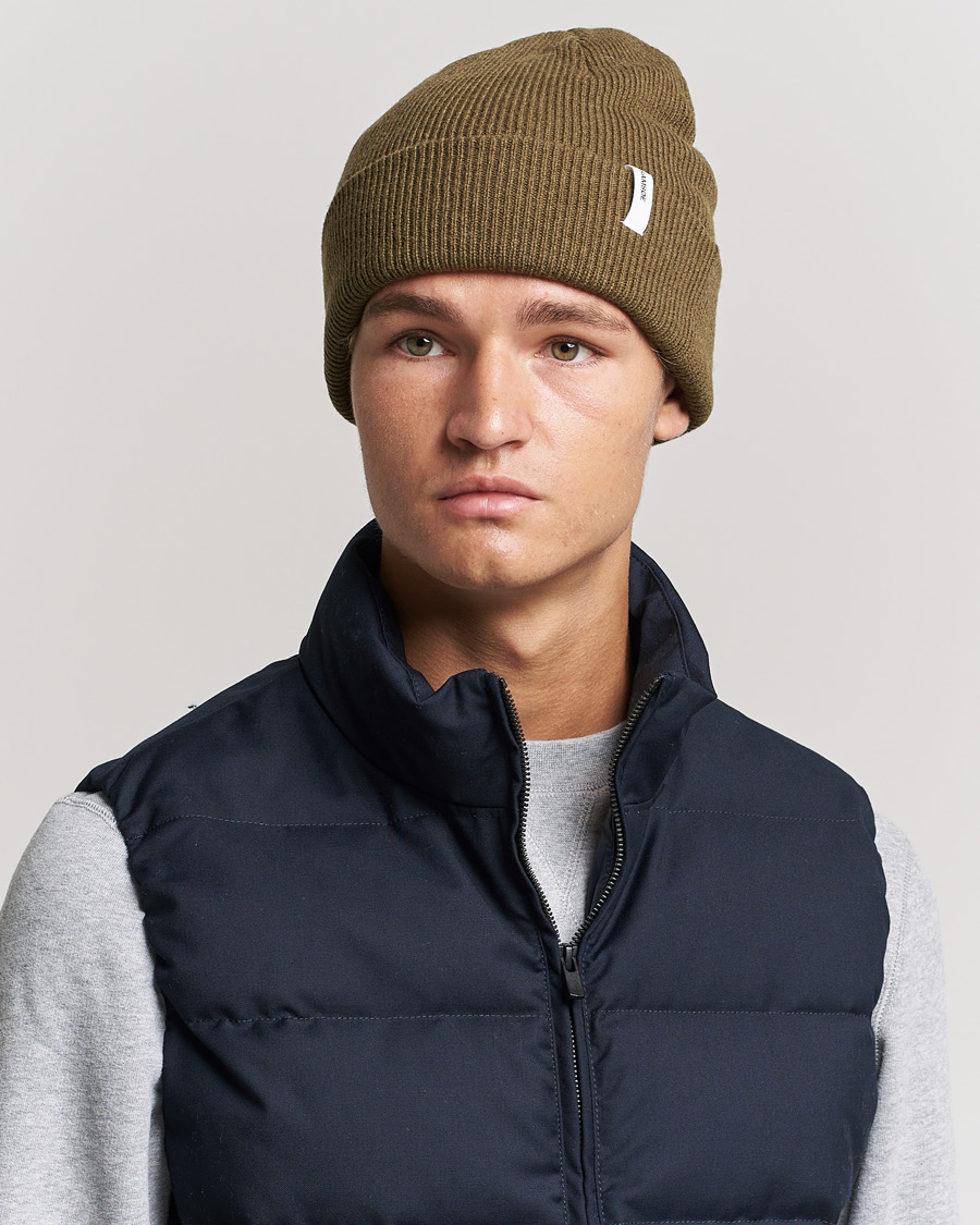 Men | Samsøe & Samsøe Lambswool Beanie Dark Olive | Samsøe Samsøe | Samsøe & Samsøe Lambswool Beanie Dark Olive