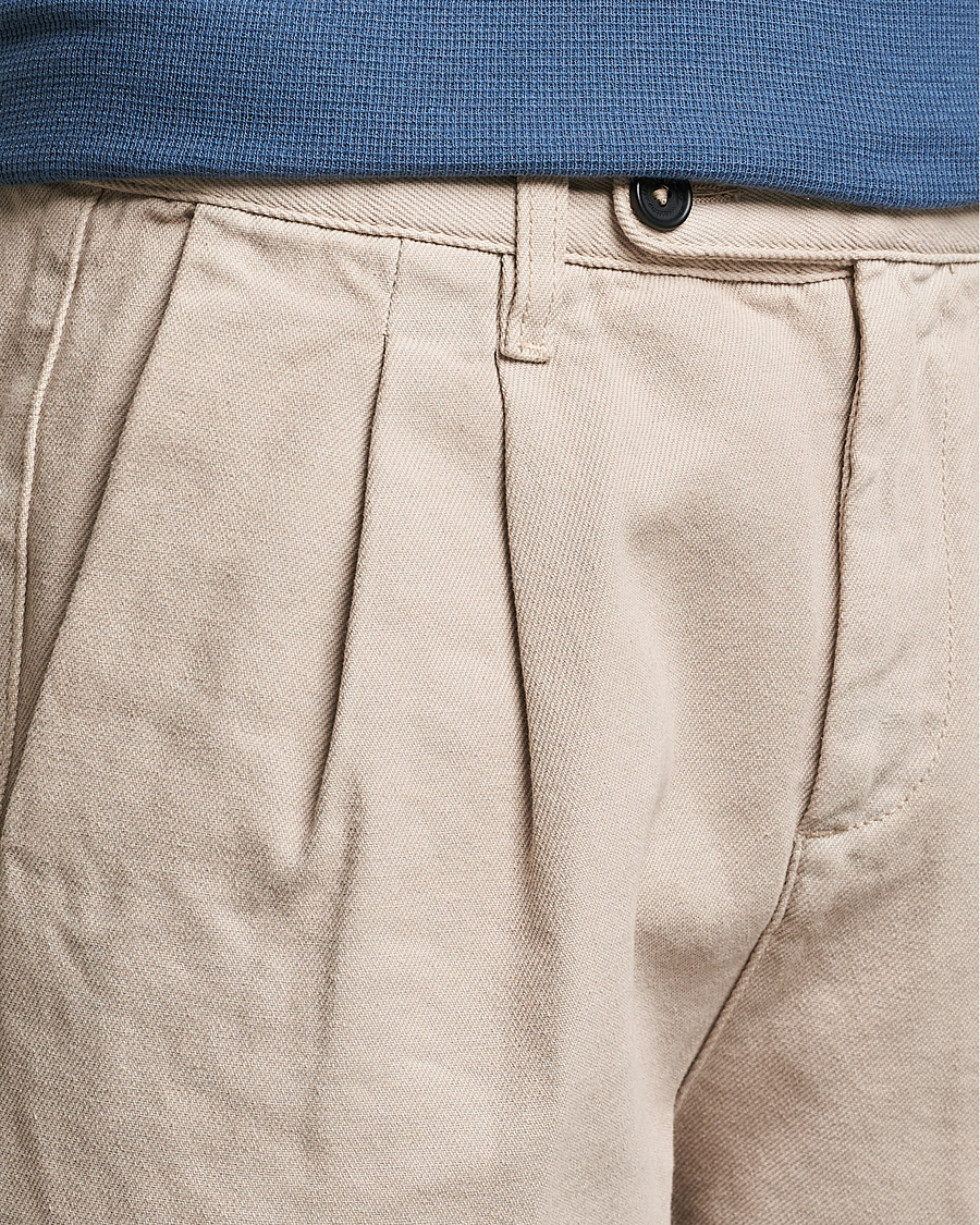 Men | Trousers | Massimo Alba | Strallo Pleated Chinos Beige