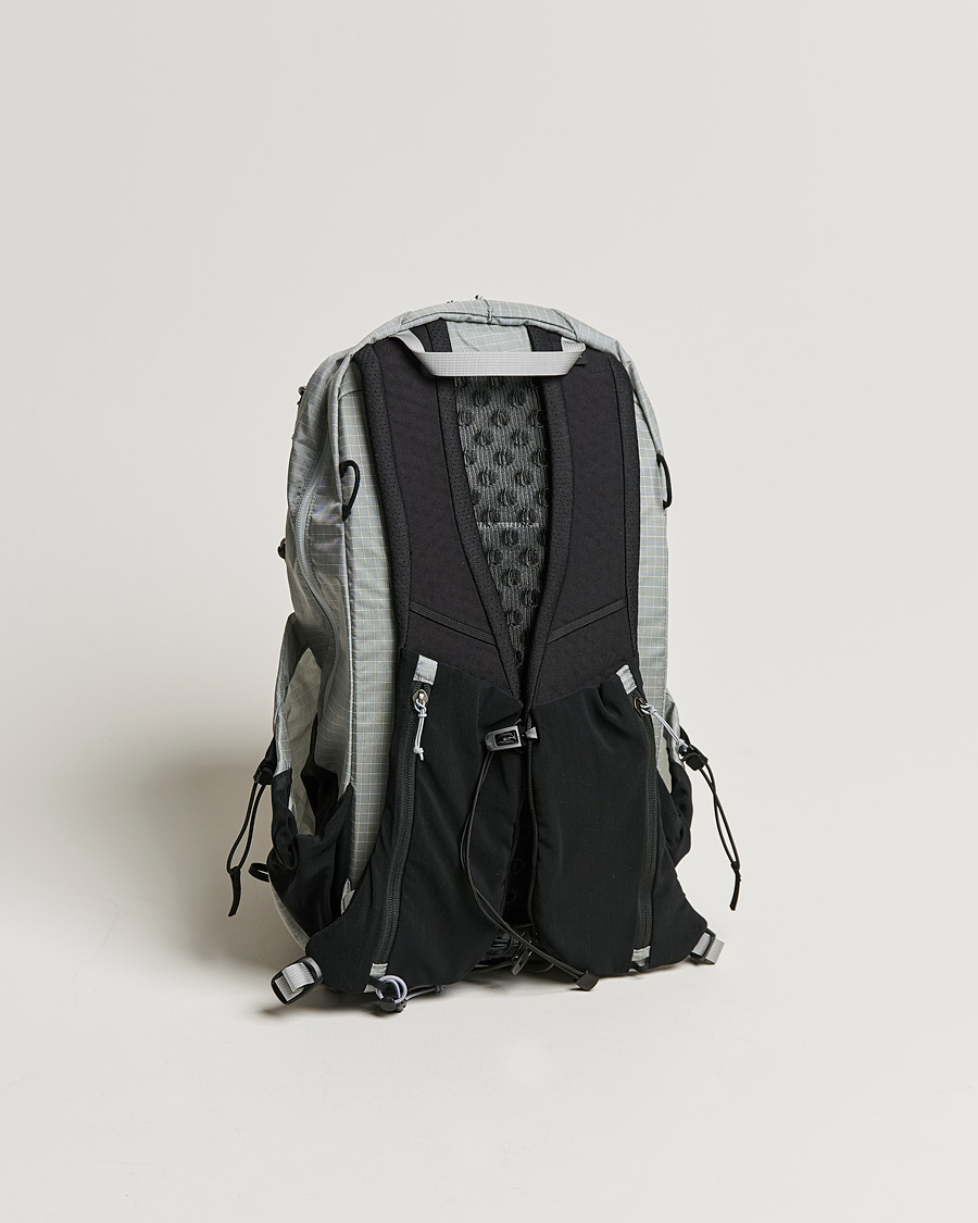 Men | Bags | Arc'teryx | Aerios 15 L Backpack Pixel