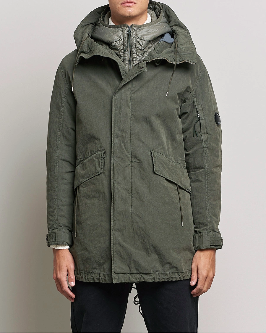 Men | Coats & Jackets | C.P. Company | 50 Fili Garment Dyed Cotton/Nylon 2 in 1 Parka Green