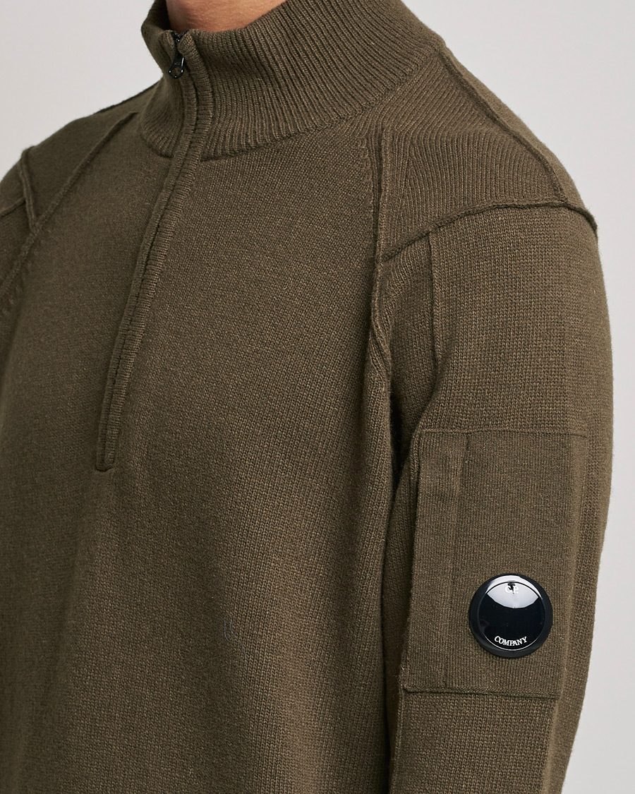 Men | Sweaters & Knitwear | C.P. Company | Lambswool Lens Half Zip Ivy Green