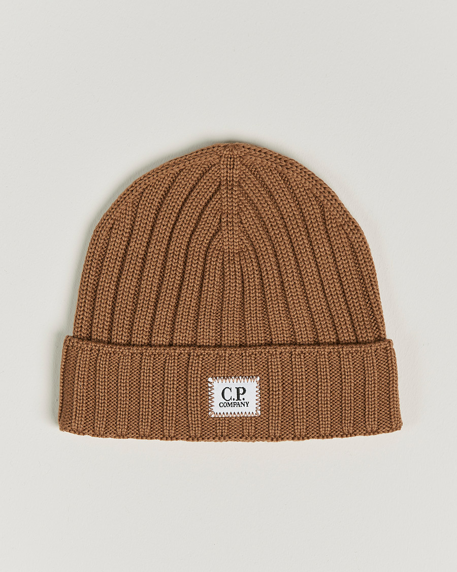 Men | C.P. Company Knitted Merino Logo Beanie Brown | C.P. Company | Knitted Merino Logo Beanie Brown