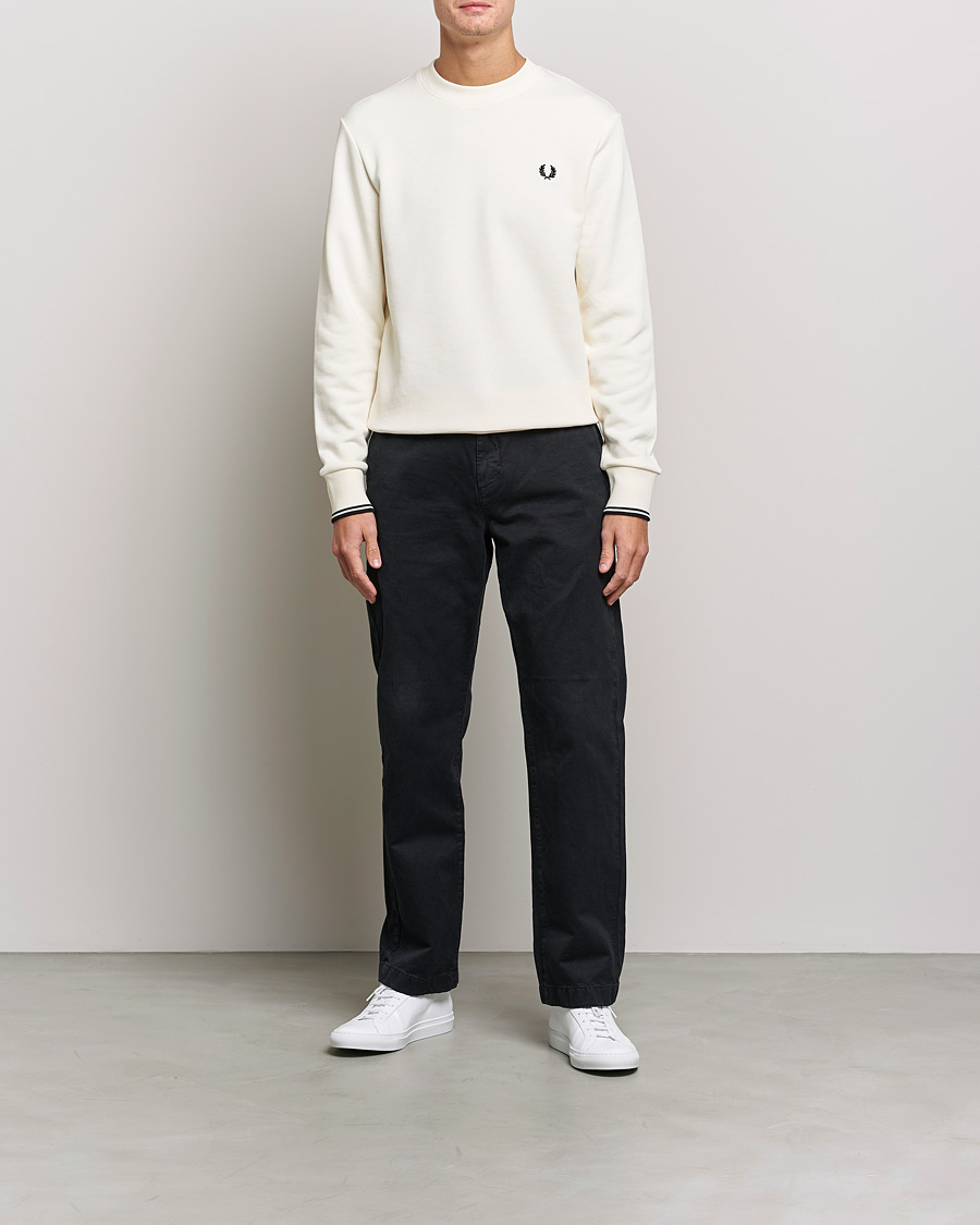 Men | Sweaters & Knitwear | Fred Perry | Crew Neck Sweatshirt Ecru