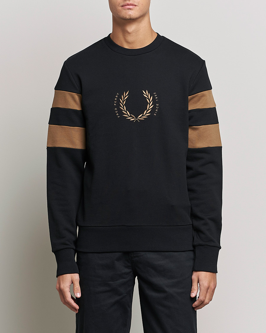 Men | Sweaters & Knitwear | Fred Perry | Branded Tipped Sleeve Sweatshirt Black