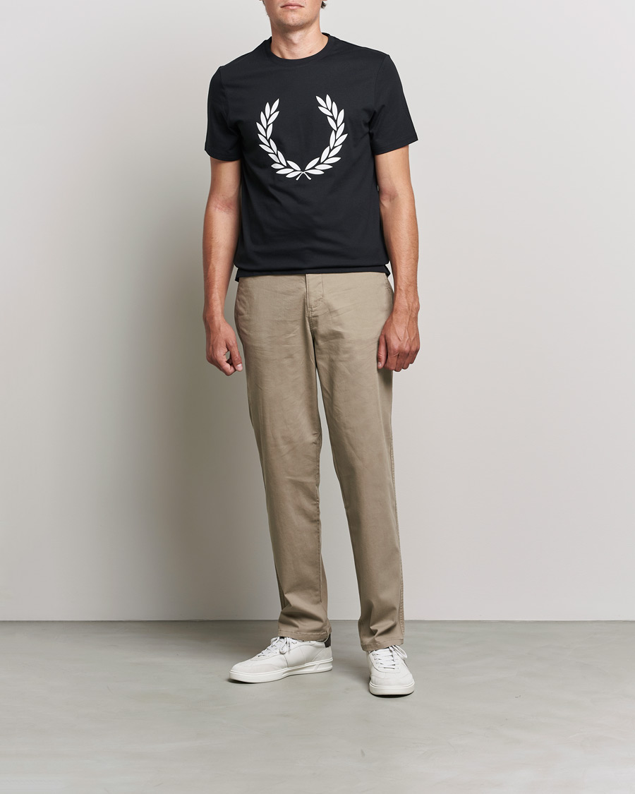 Men |  | Fred Perry | Laurel Wreath T-Shirt Black