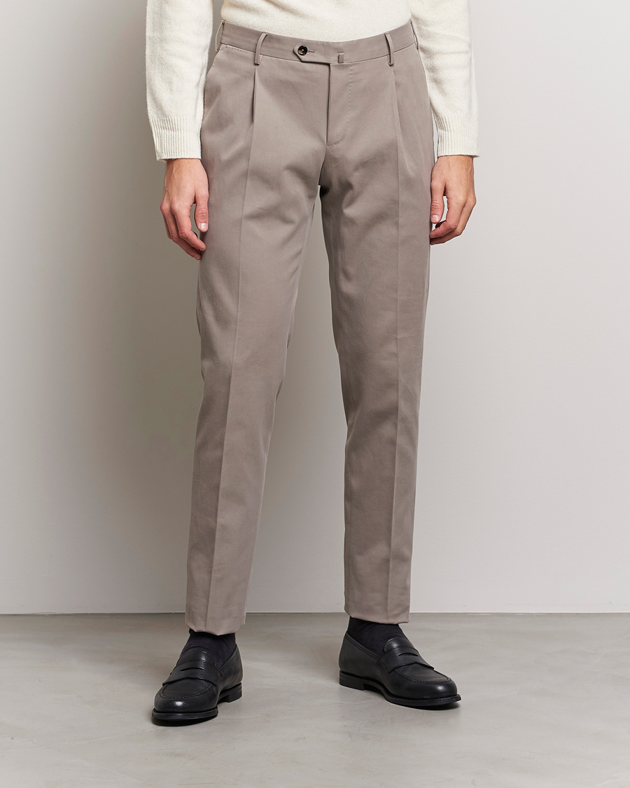 Men | Trousers | PT01 | Slim Fit Pleated Cotton/Cashmere Chinos Beige