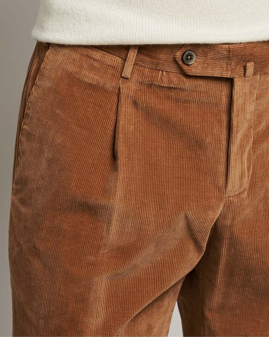 Men | Trousers | PT01 | Slim Fit Pleated Corduroy Trousers Caramel