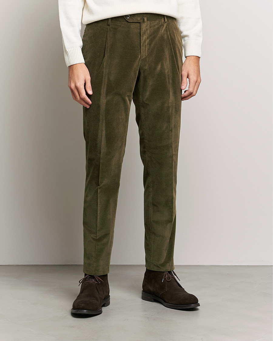 Men | Trousers | PT01 | Slim Fit Pleated Corduroy Trousers Forest Green
