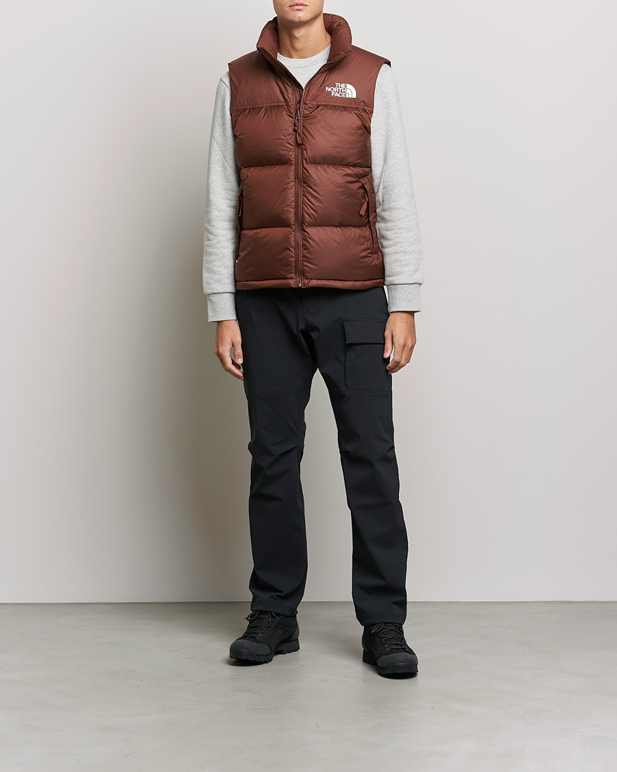 Men | Coats & Jackets | The North Face | 1996 Retro Nuptse Vest Dark Oak