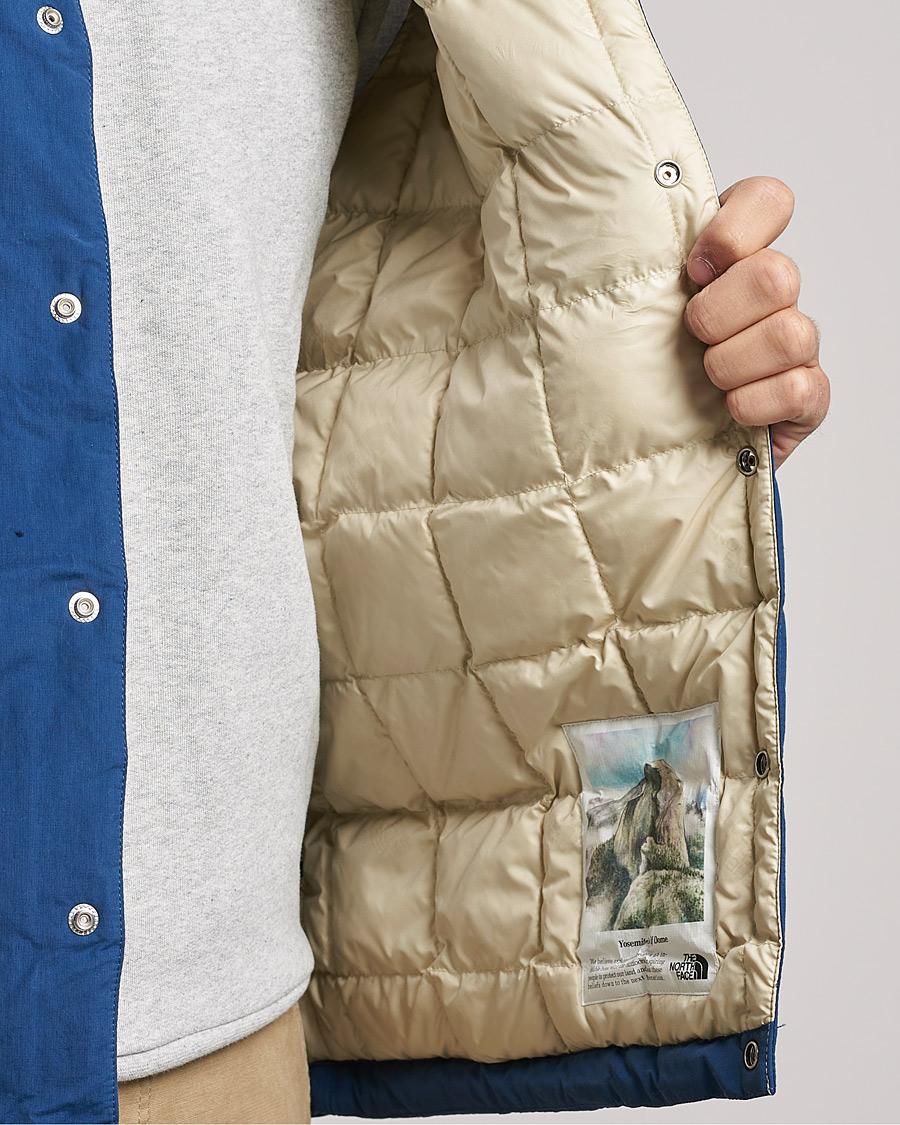 Men | Coats & Jackets | The North Face | Thermoball Mountain Vest Shady Blue