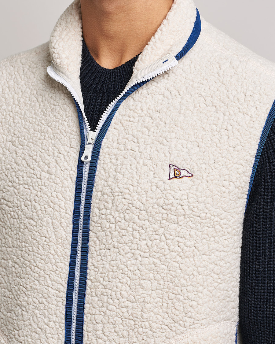 Men | Sweaters & Knitwear | Drake's | Zip Through Fleece Vest Ecru