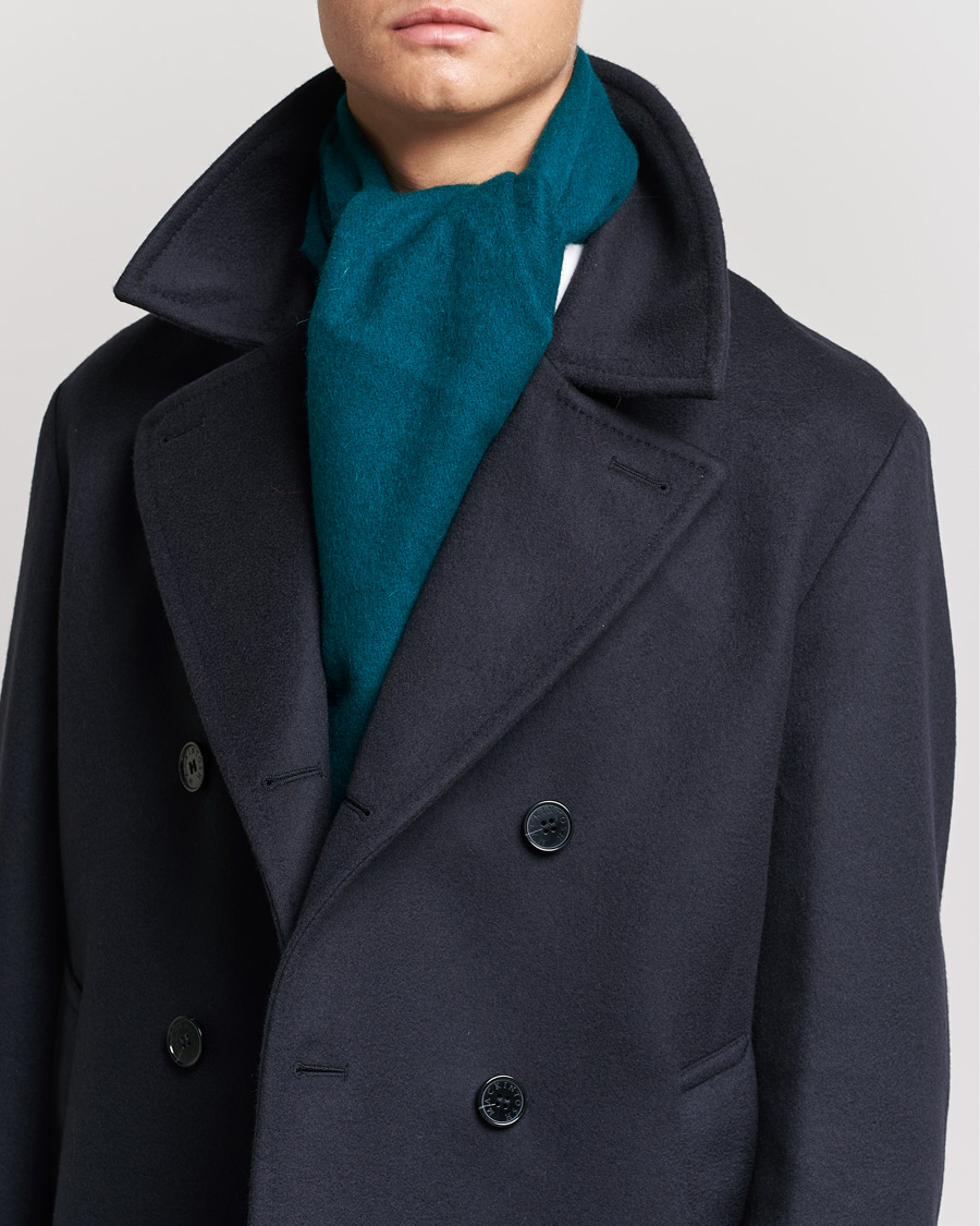 Men | Drake's Geelongora Tasselled Scarf Green | Drake's | Geelongora Tasselled Scarf Green