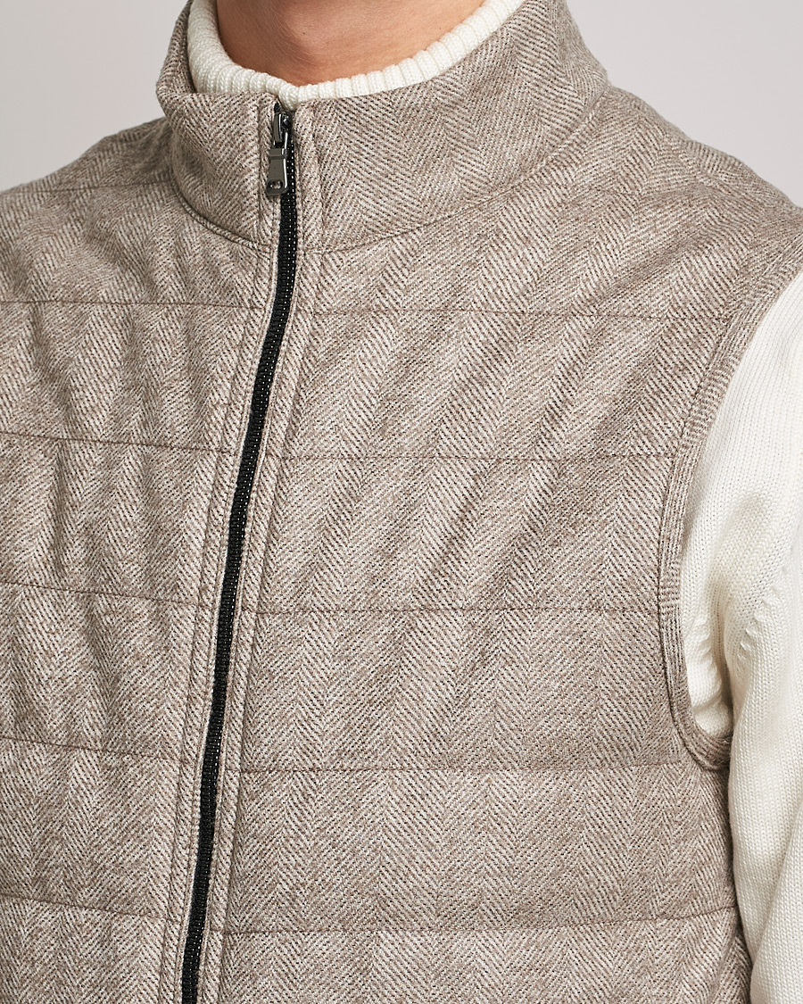 Men | Coats & Jackets | Oscar Jacobson | Liner EVO Wool Herringbone Waistcoat Beige