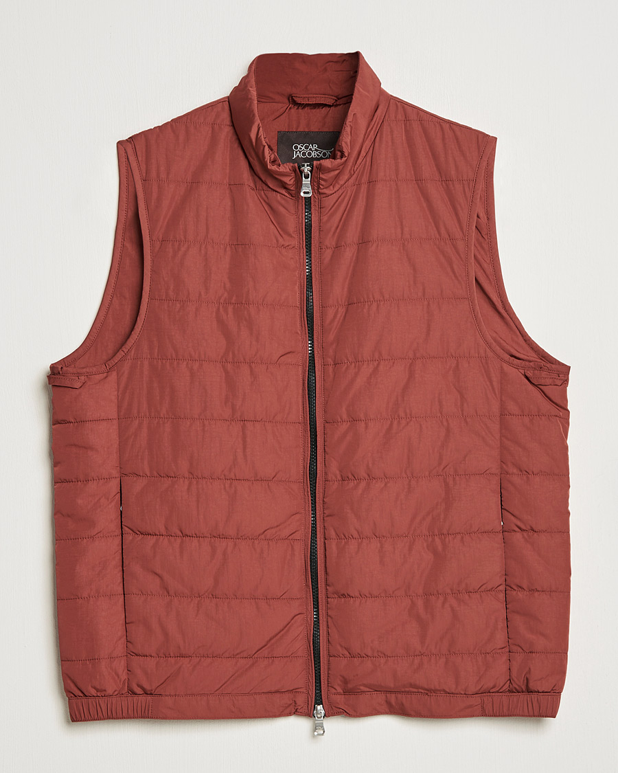 Men | Coats & Jackets | Oscar Jacobson | Liner EVO Waistcoat Soft Red