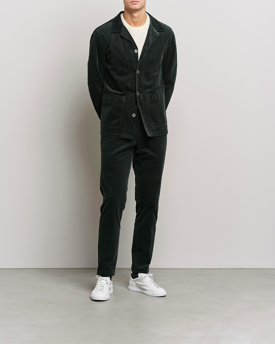 Men | Trousers | Oscar Jacobson | Denz Corduroy Trousers Bottle Green