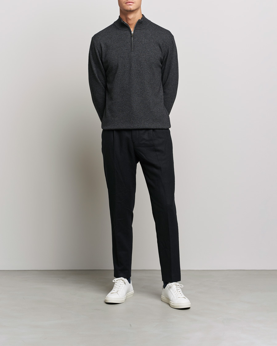 Men | Sweaters & Knitwear | Oscar Jacobson | Patton Wool/Cashmere Half Zip Charcoal