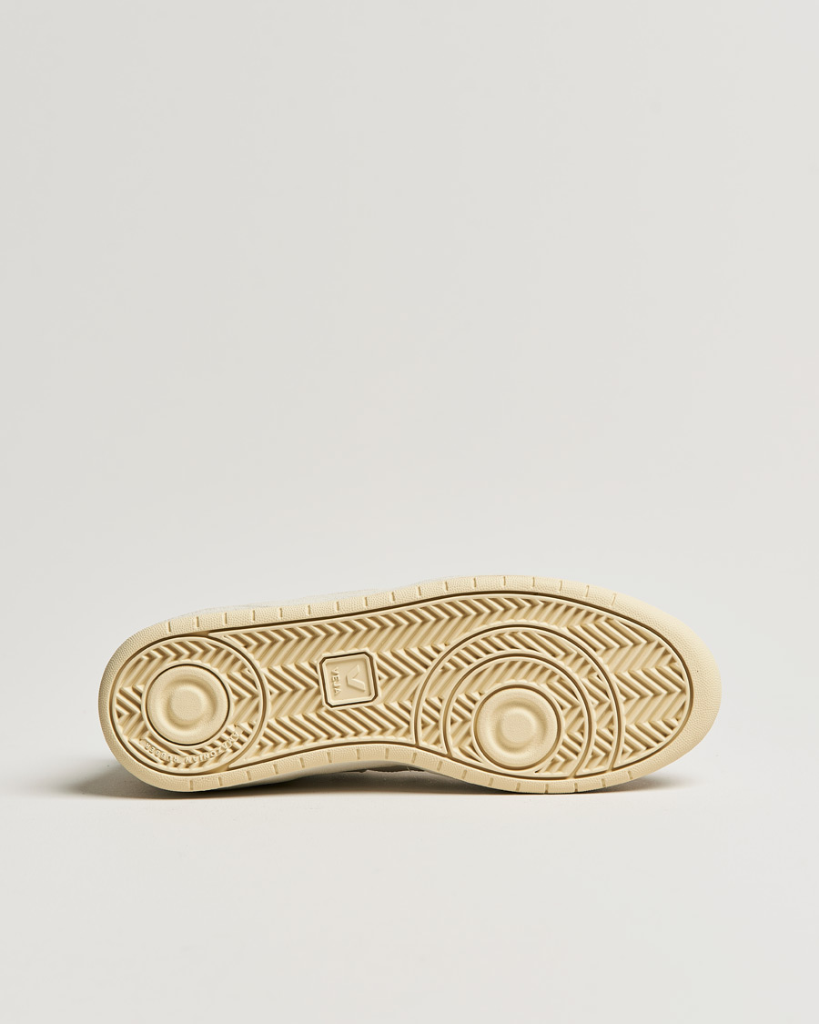 Men | Veja V-10 Leather Sneaker Extra White Sahara Emeraude | Veja | V-10 Leather Sneaker Extra White Sahara Emeraude