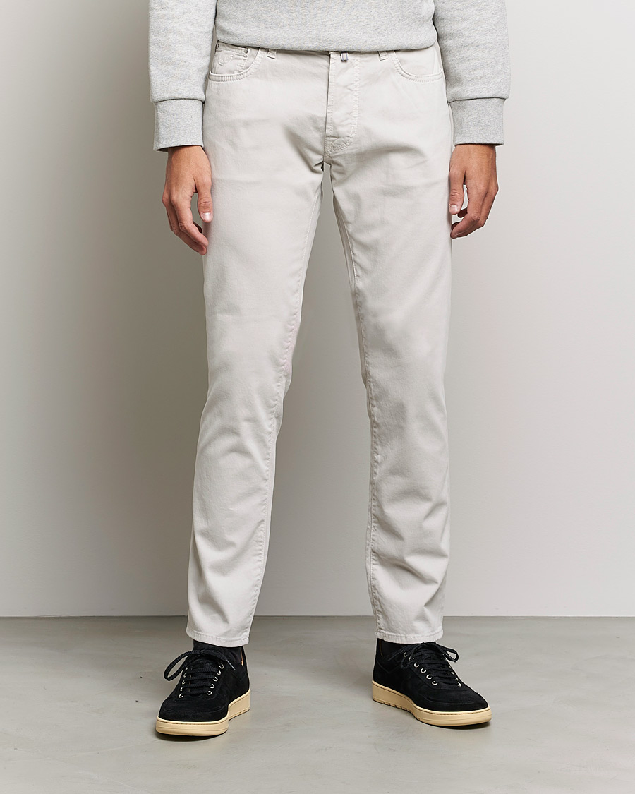 Men | Casual Trousers | Jacob Cohën | Bard 5-Pocket Cotton Trousers Off White