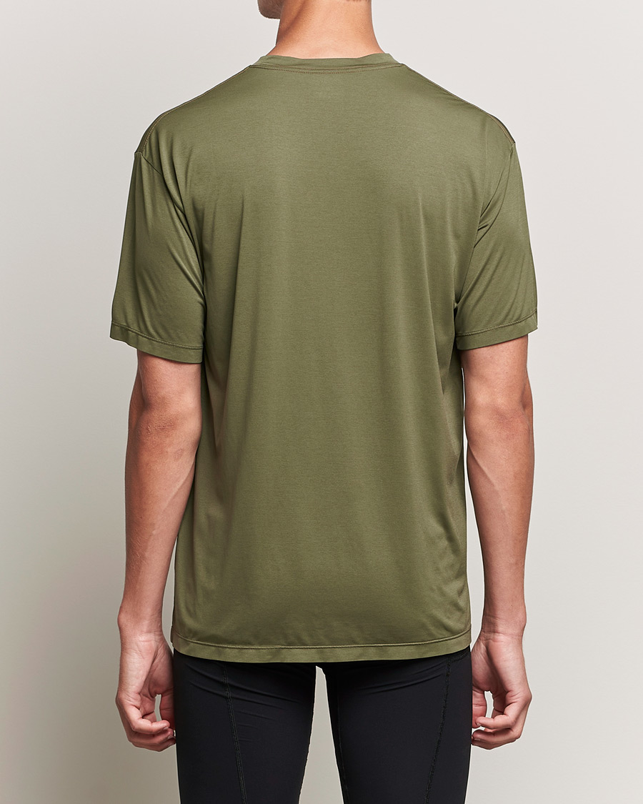 Men | T-Shirts | Satisfy | AuraLite T-Shirt Olive