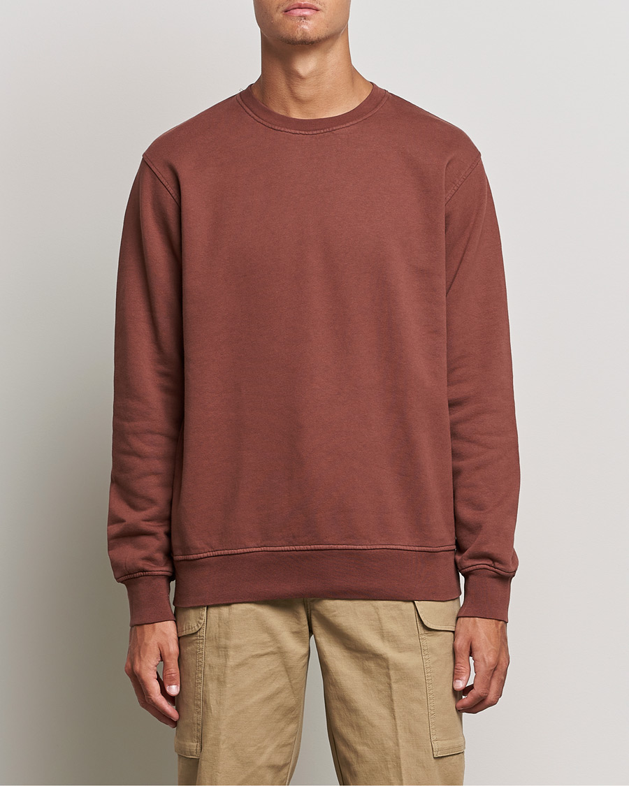 Men | Sweaters & Knitwear | Colorful Standard | Classic Organic Crew Neck Sweat Cinnamon Brown