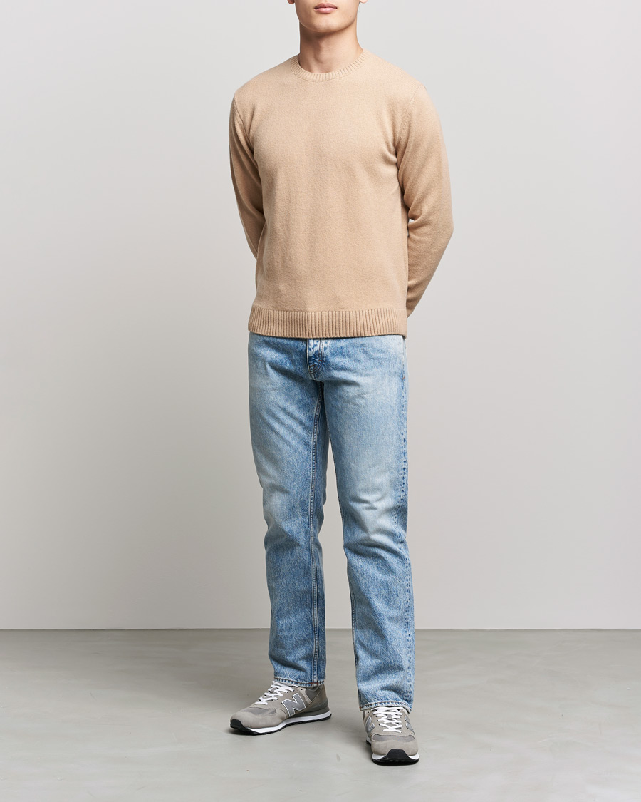 Men | Sweaters & Knitwear | Colorful Standard | Classic Merino Wool Crew Neck Honey Beige
