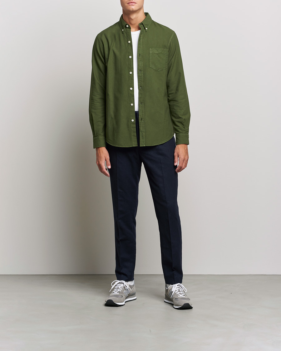 Men | Oxford Shirts | Colorful Standard | Classic Organic Oxford Button Down Shirt Seaweed Green