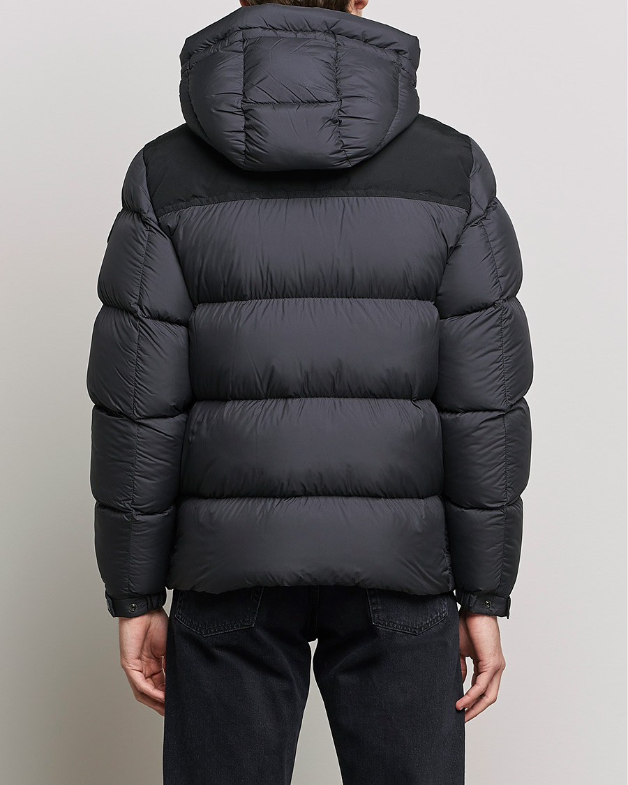 Men | Coats & Jackets | Woolrich | Microfiber Sierra Padded Jacket Black