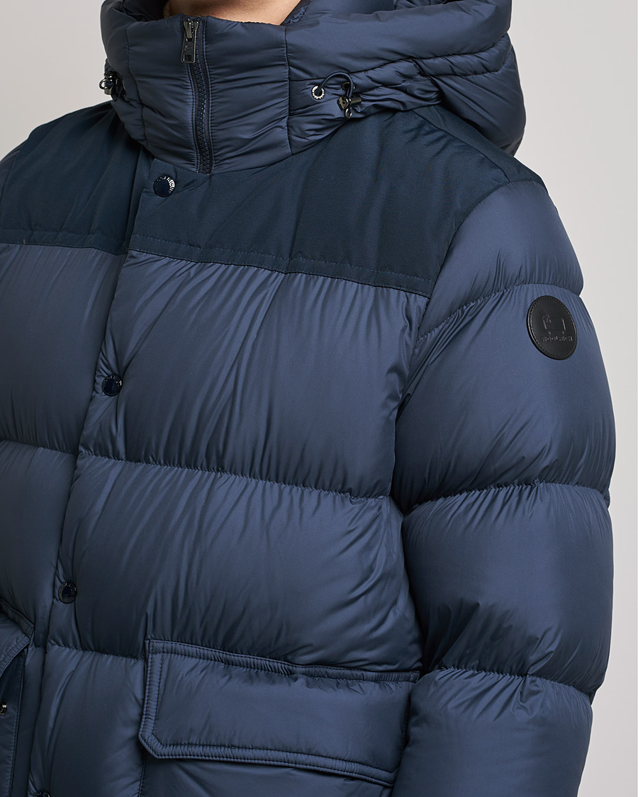 Men | Coats & Jackets | Woolrich | Microfiber Sierra Padded Jacket Melton Blue