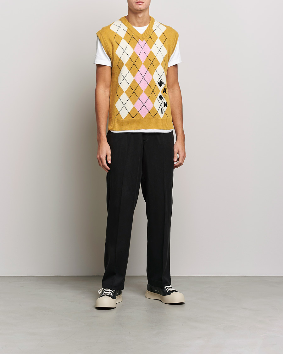 Men | Sweaters & Knitwear | Marni | Shetland Argyle Knit Vest White/Yellow