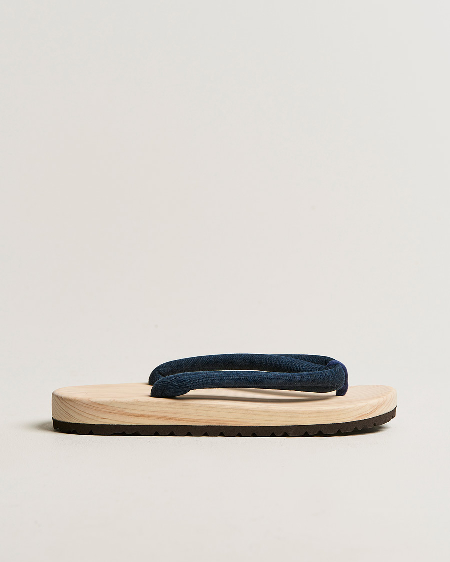 Men | Sandals & Slides | Beams Japan | Wooden Geta Sandals Navy