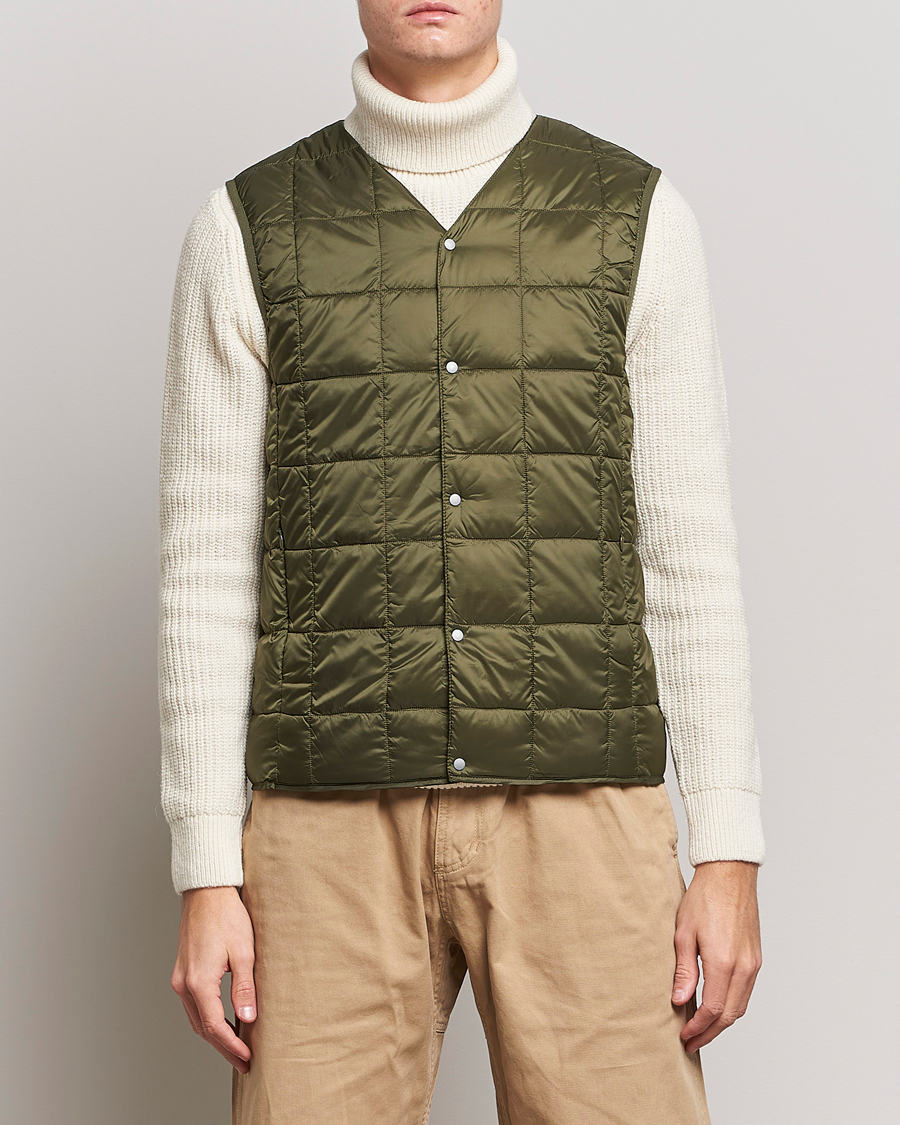 Men | Coats & Jackets | TAION | V-Neck Lightweight Down Vest Dark Olive